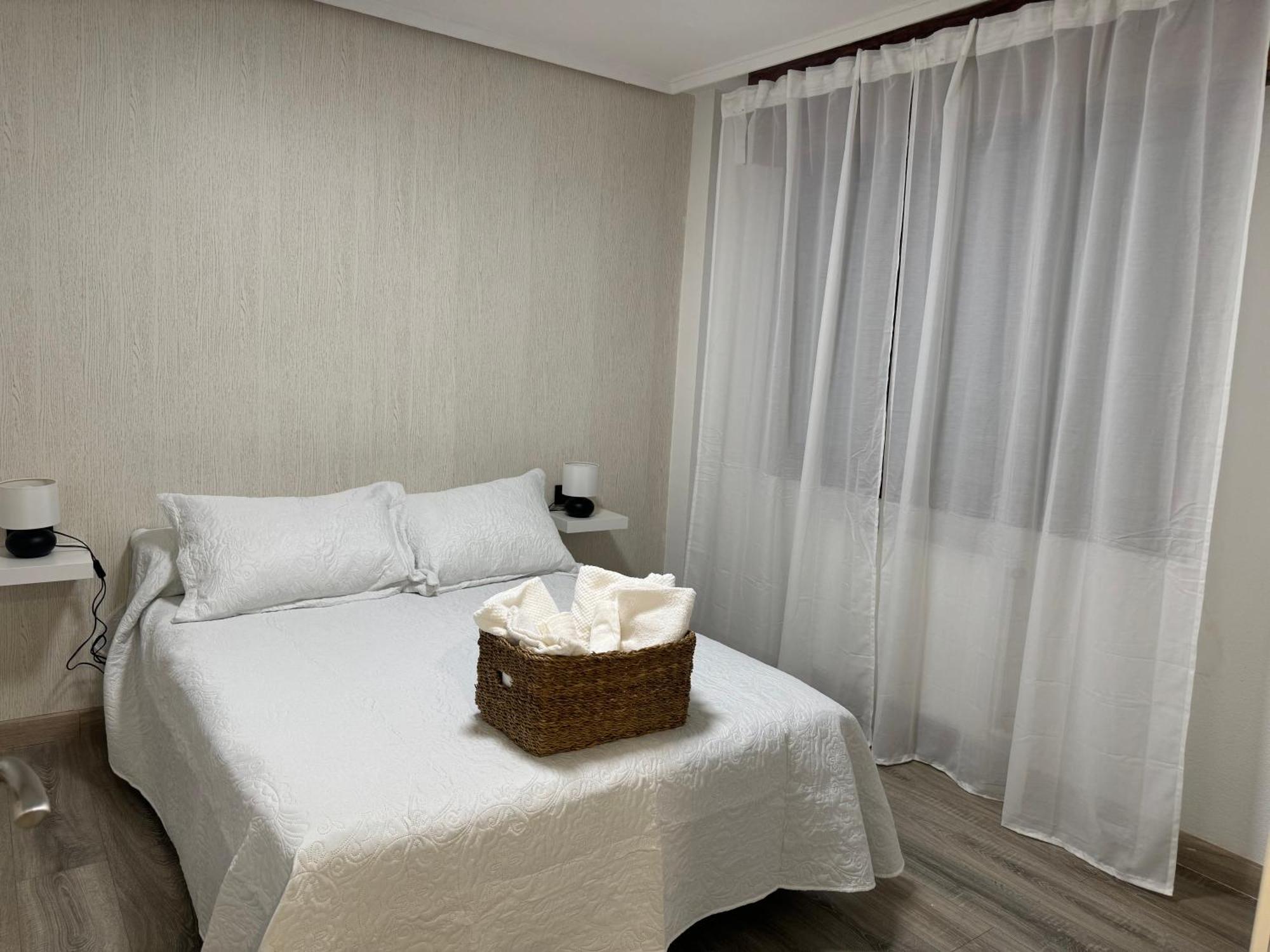 Apartamento Martin Oviedo Luaran gambar